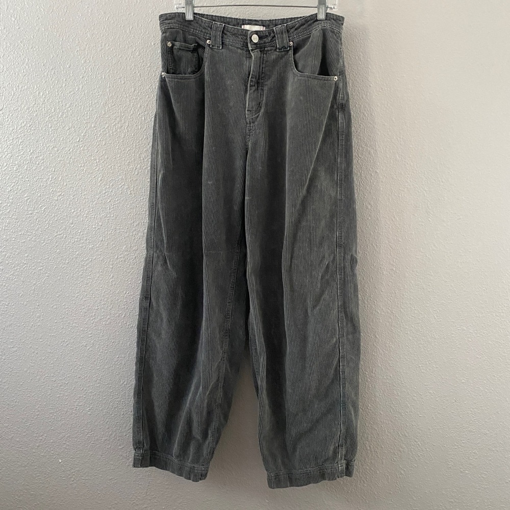 BDG Grey Corduroy Pants Barrel Leg Size 6 Casual Indie Grunge Streetwear Y2K